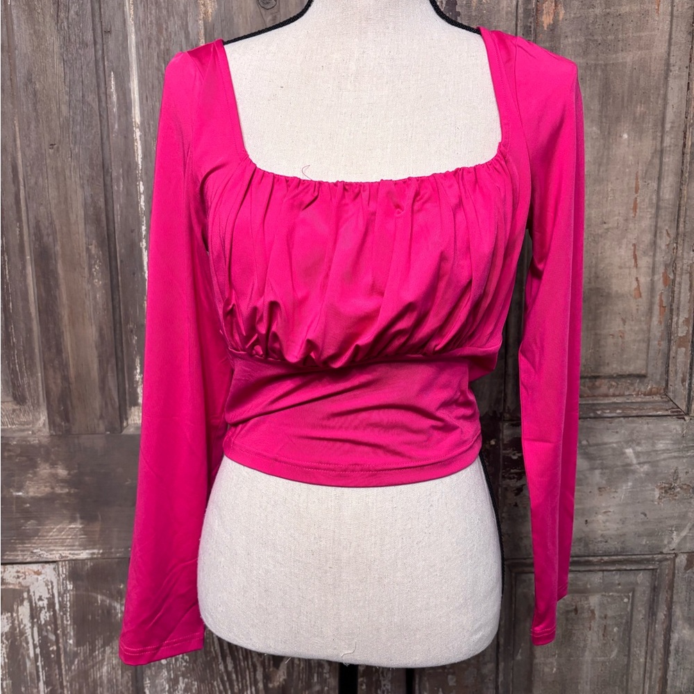 ⭕️Allegra K Pink Long Sleeve Crop Top